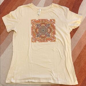 Trey Anastasio Band Cream Graphic Tee Women's size M